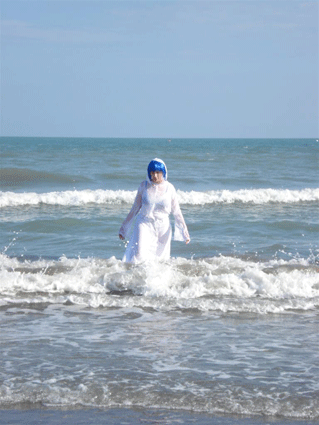 Simone Haupt am Strand